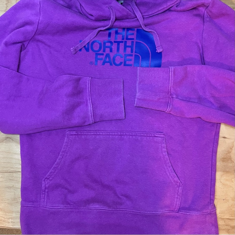 The North Face Half-Dome Logo Purple Hoodie - Picture 6 of 6
